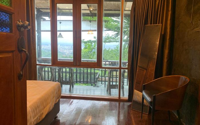 ควนคานหลาวคาเฟ่&รีสอร์ท