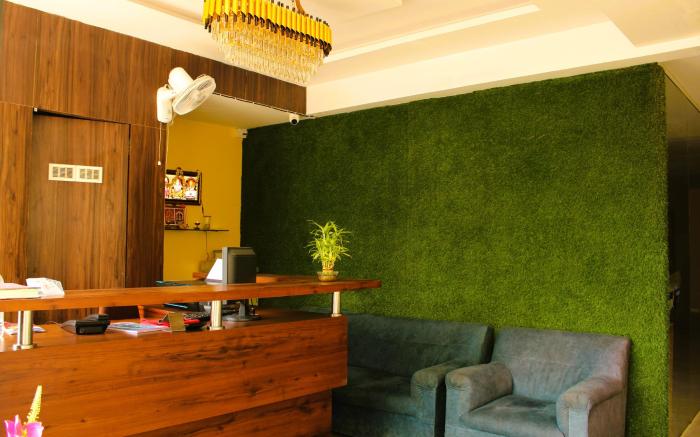 Crystal Suites
