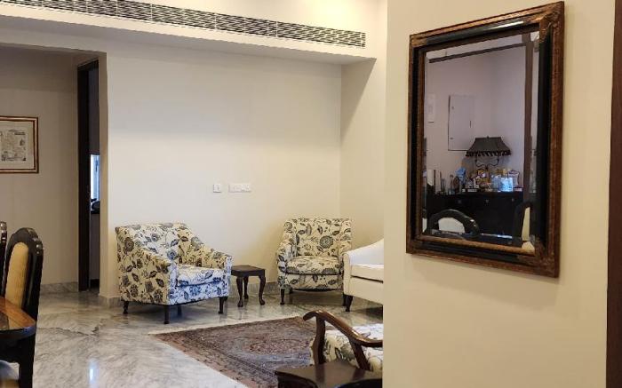 HouseOfNayeem