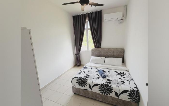 Luq's Homestay (Muslim only)