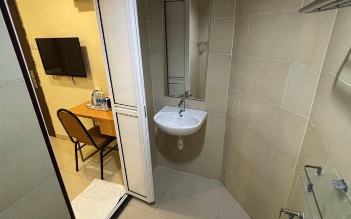 Signature Hotel Puchong ComfySuite LRT 28
