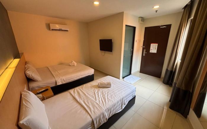 Signature Hotel Puchong Deluxe LRT Chill 37