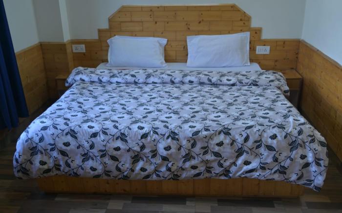 Taj Guest House