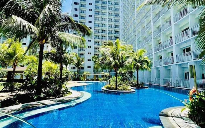 Near  Airport and Mall of Asia 3x 1Br for 12-16pax