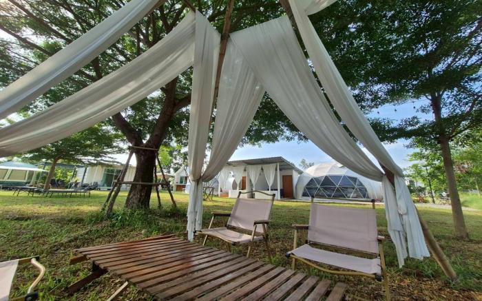 NaNine Glamping