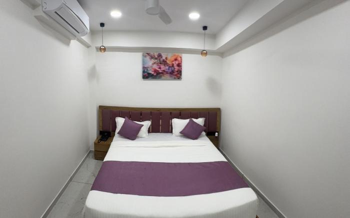 I Hotel