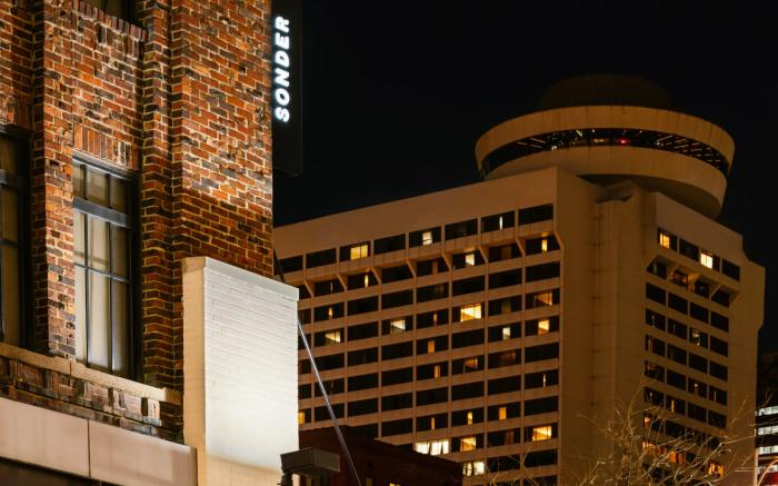 Sonder Dovetail Apartments Downtown