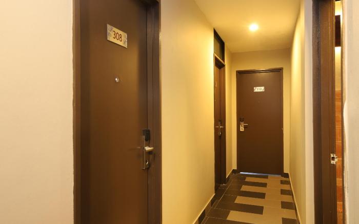 Super OYO 910 Hills Residence