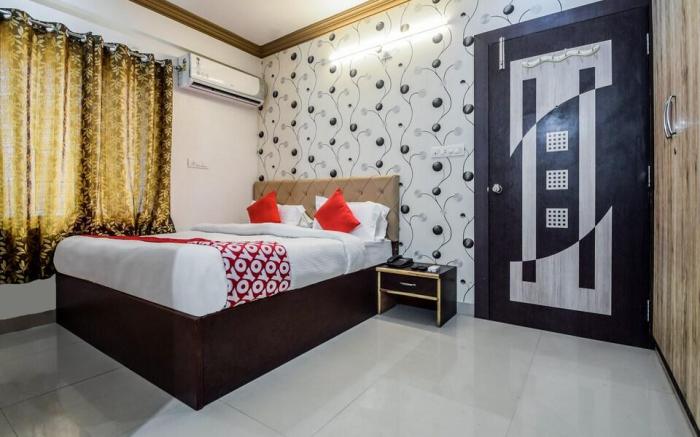 HOTEL KESAR AMRAPALI
