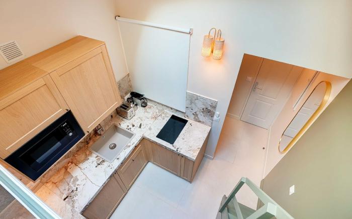 Chic and Cosy Apartment-Canal Saint Martin 