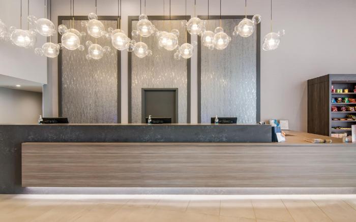 Hourglass Hotel, Ascend Hotel Collection