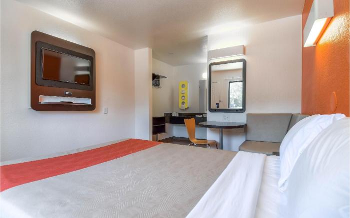 Motel 6 San Diego, CA - Hotel Circle - Mission Valley