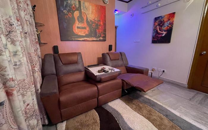 South East West Facing Lakeview 3 BHK Flat
