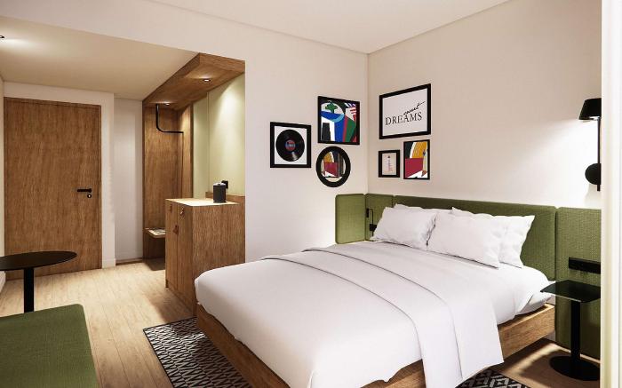 Hampton by Hilton Lyon  Airport