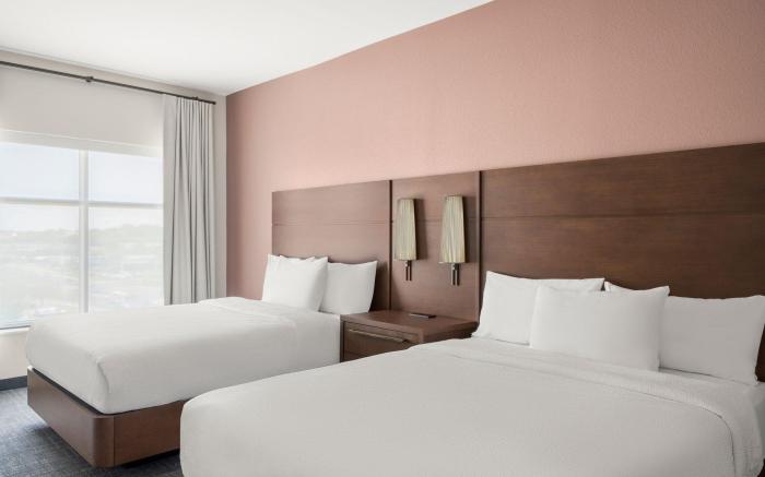 Residence Inn Milwaukee Brookfield at Poplar Creek