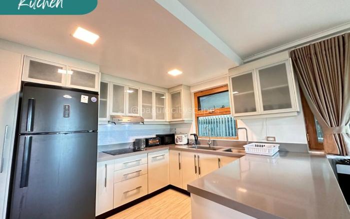 5BR House near Camp John Hay inside a Villa