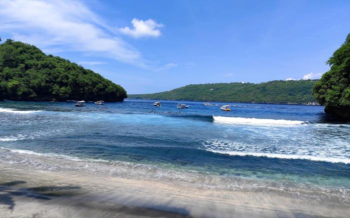 Beach House on Gamat Bay