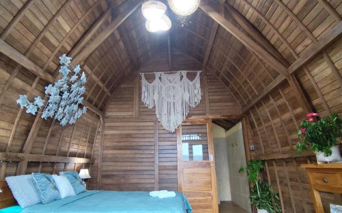 Beach House on Gamat Bay