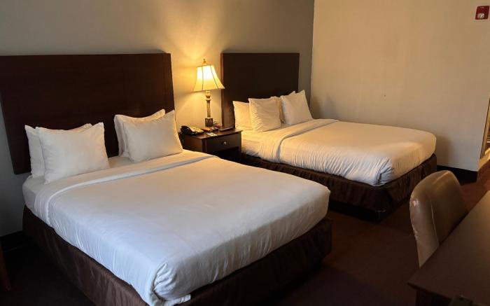 Hamden Hotel and Suites HAMDEN - NEW HAVEN