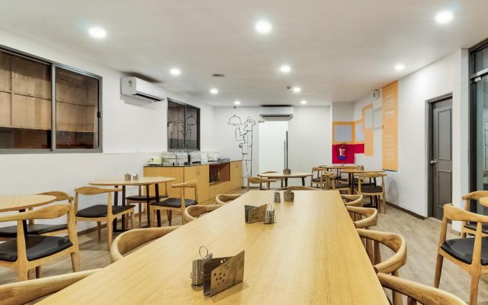 Super Hotel O Akash Ganga Park Circus