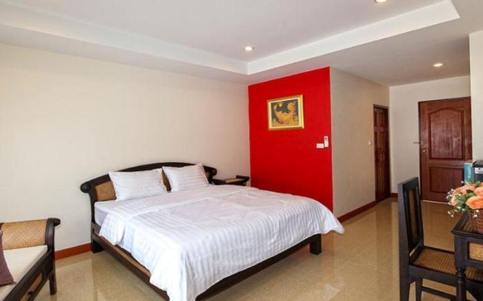 Takanta Place Aparthotel