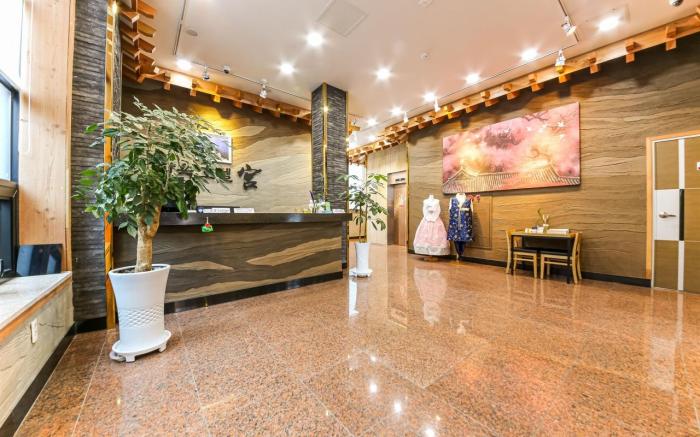 Hanok Hotel Kung