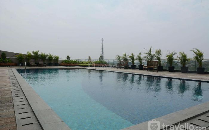 Great Location Studio at Tree Park Apt By Travelio