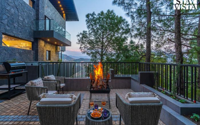 StayVista at Uno @ The Himalayan Den