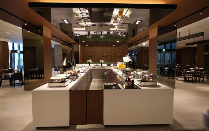 Ramada Encore by Wyndham Gimpo Han River Hotel