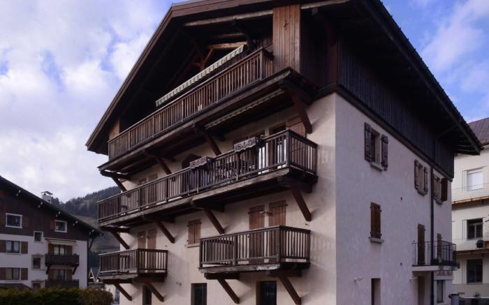 2 bedroom apartment near the Tourist Office