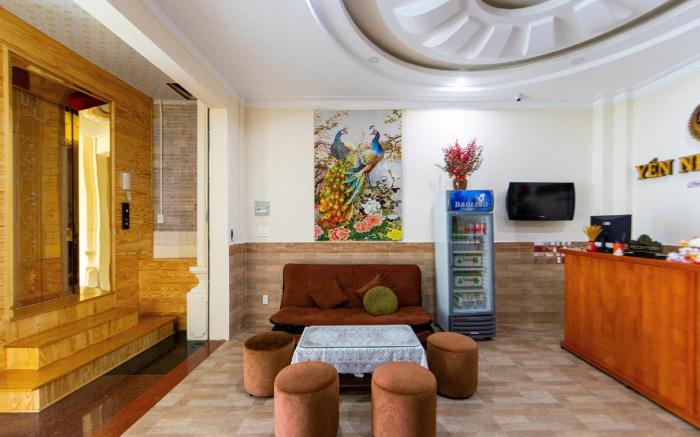 Yến Nhi Hotel