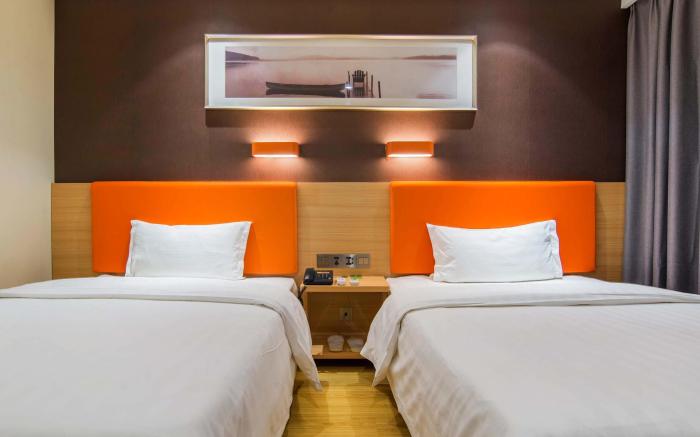 7 Days Premium Changsha Environmental Science Park Yuntang Campus