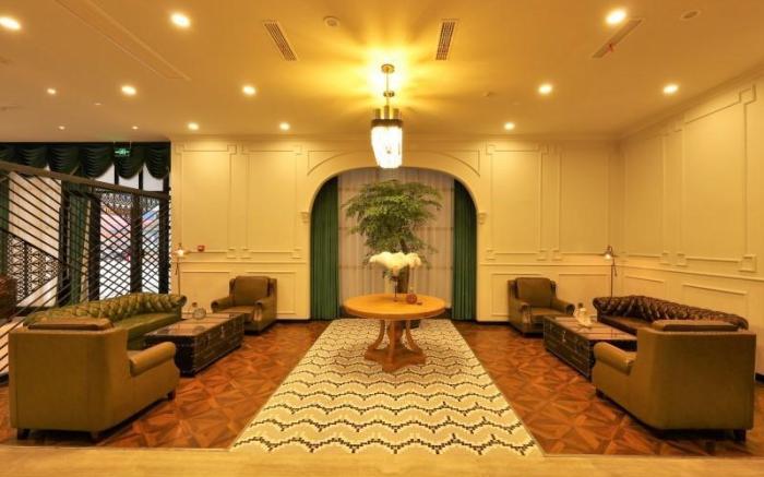 James Joyce Coffetel Chengdu Longquan Dongfang Huada Plaza