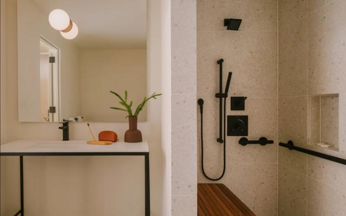 Sonder The Craftsman Apartments Downtown LA