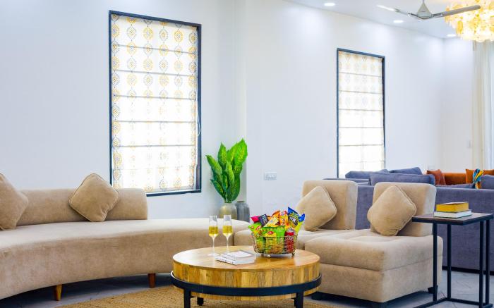 ELIVAAS AdhiVa Retreat 5-BHK Farmhouse with Private Pool, Bar & Lush Garden