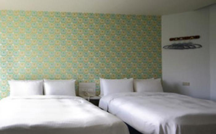 J-Hotel