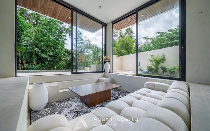 Luxury 3BD Villa Sueno + Cinema Room/ Pererenan