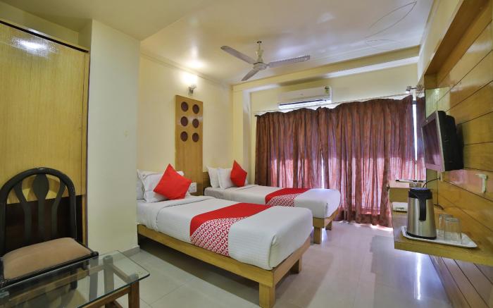 Hotel O Kalash Residency