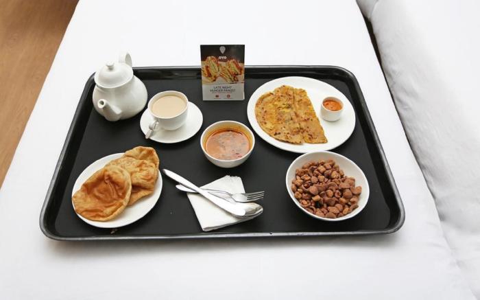 Capital O 3285 Hotel Radiant