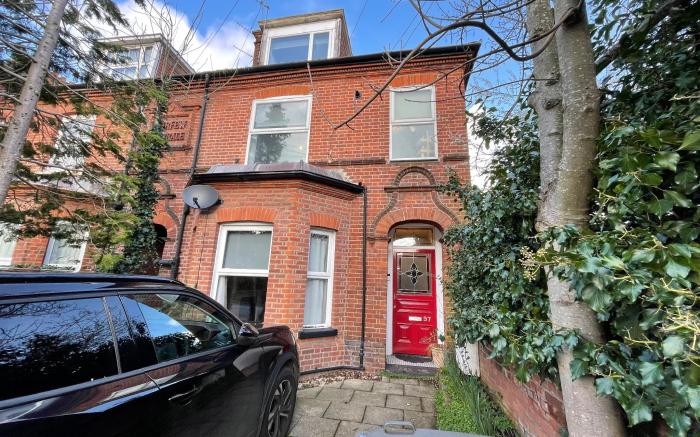 Golden Triangle Townhouse