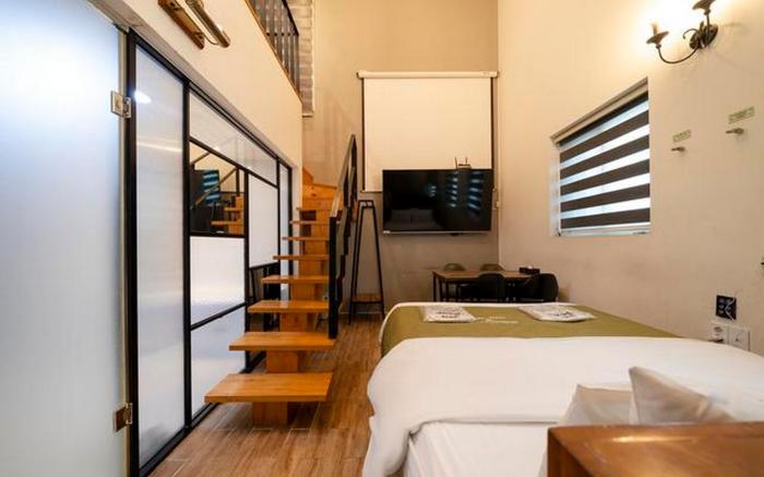 Yongin Hotel Wow