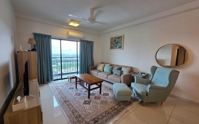 Cozy Emira Home (3 Bedrooms)