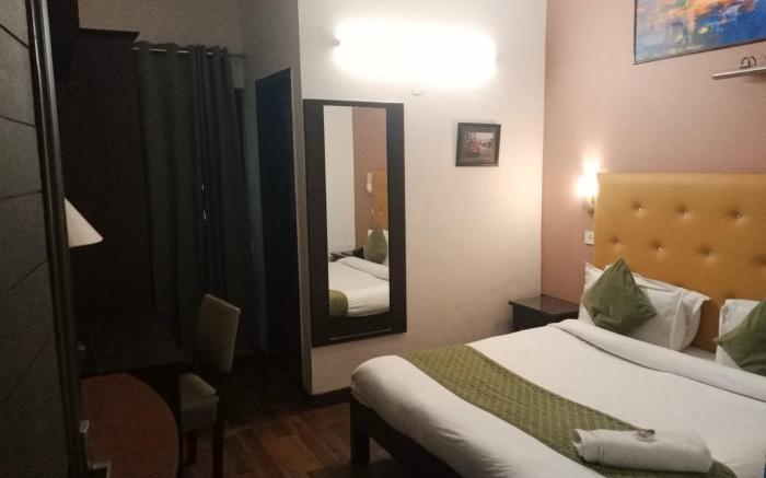 Hotel Kular at Saket Near PVR Cinema