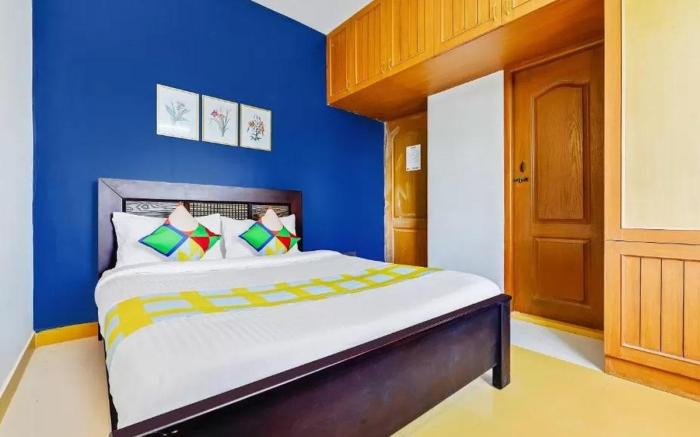 Private room in Neelankarai