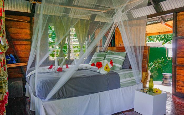 Viani Bay Dive Resort across from Taveuni