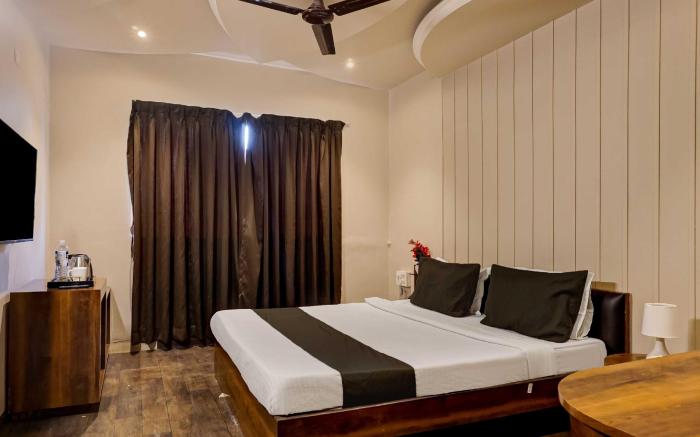 Super Collection O Viman Nagar Downtown Formerly Hotel Cilantro