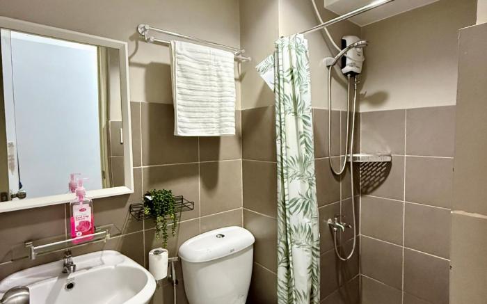 Cozy Stay At  Timog Ave Qc