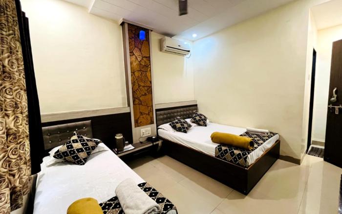 Goroomgo Sai Balaji Residency shirdi