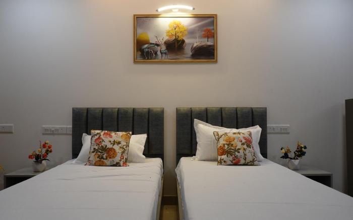 Solitaire Suites by Black Tie