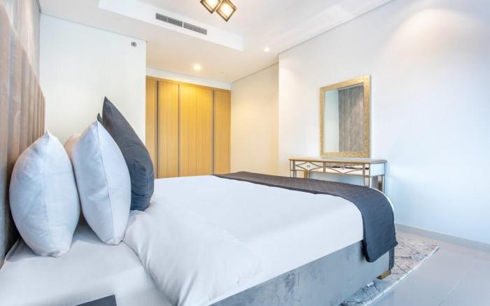 2BR Burj Khalifa View in Paramount Hotel Midtown